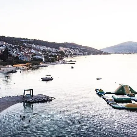 Genesis 4 Trogir